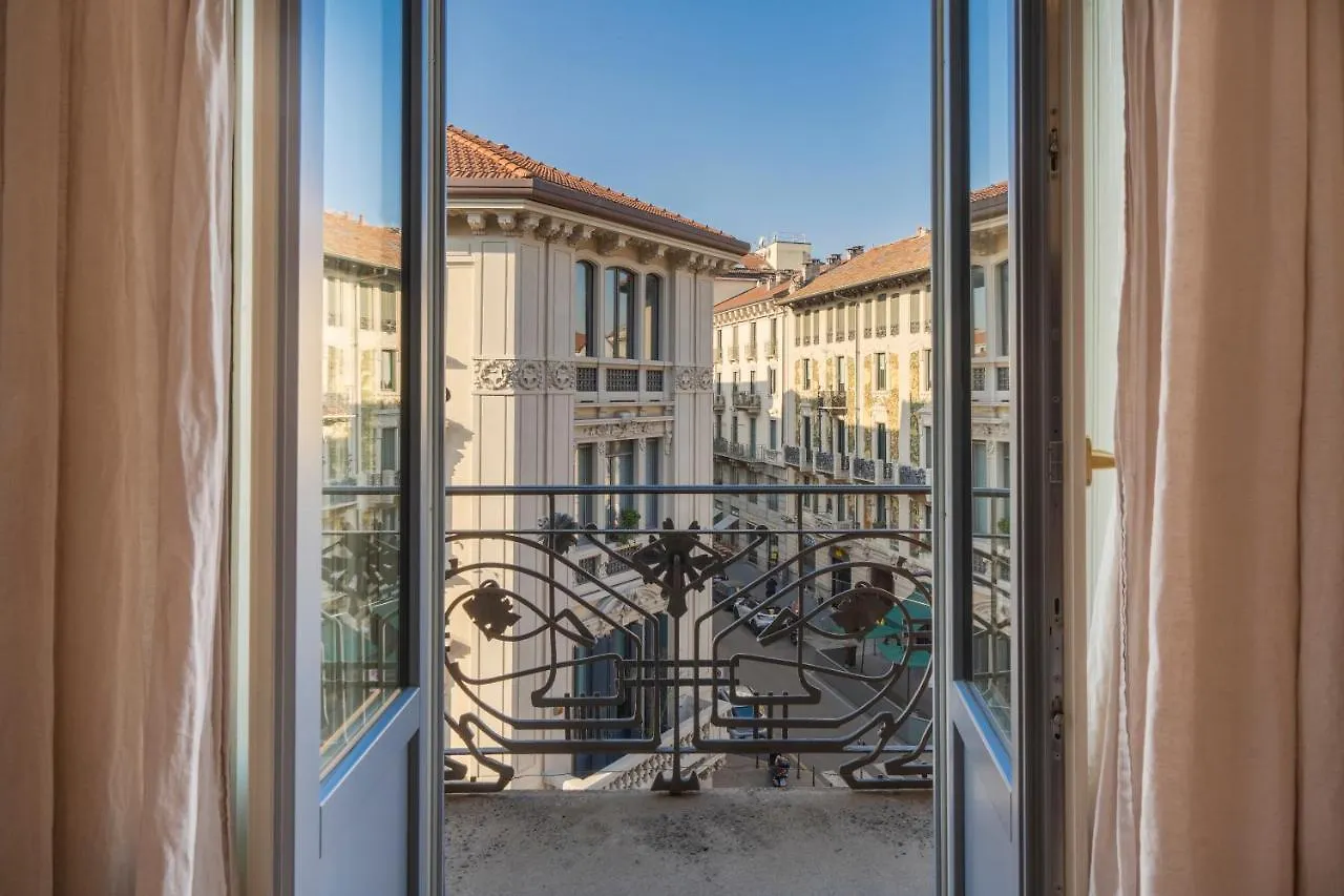 Konukevi Private Room And Bathroom Porta Venezia Milano İtalya