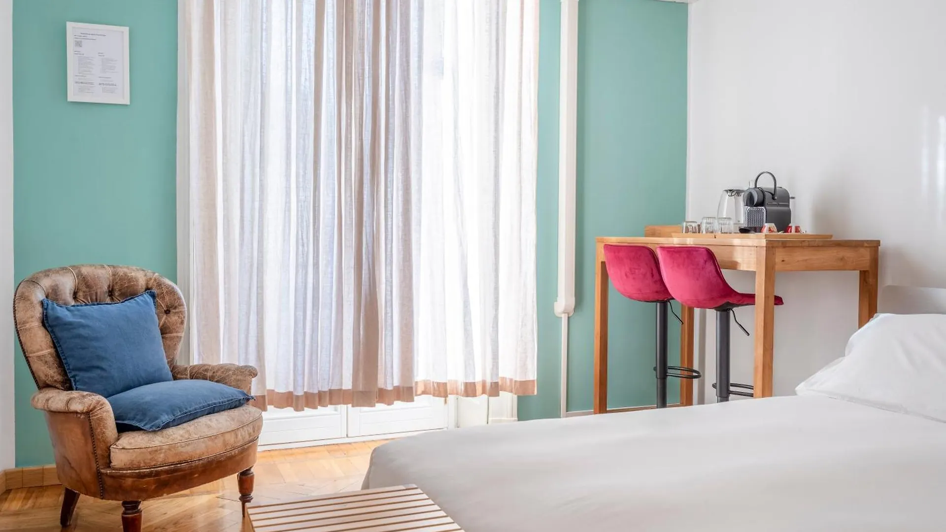 Private Room And Bathroom Porta Venezia Milano Konukevi